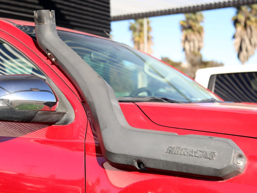 2023 Mitsubishi L200 KATANA - Miniatura 6