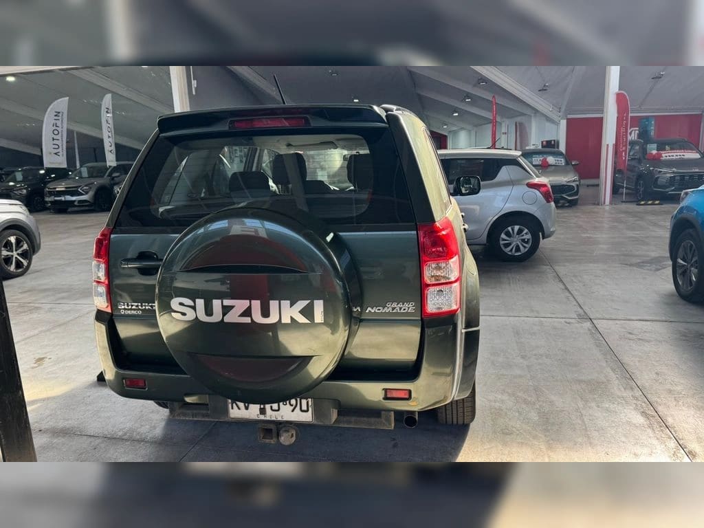2019 Suzuki Grand Nomade 2.4 - Miniatura 10