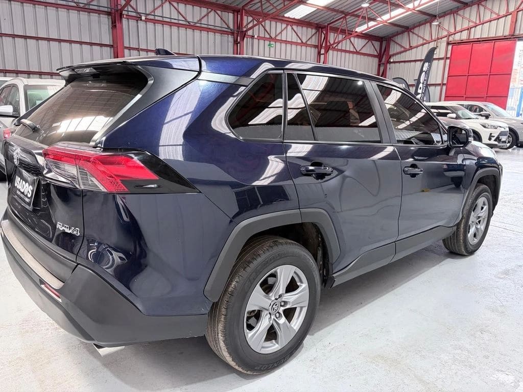 2024 Toyota RAV4 2.0 - Miniatura 8