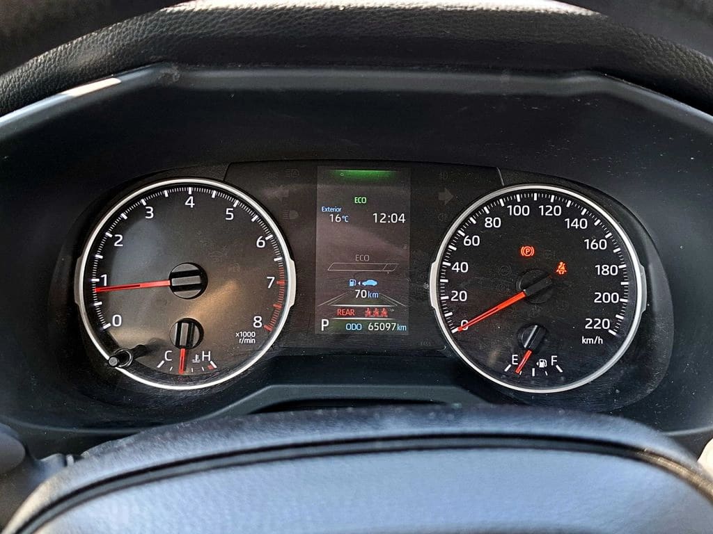 2022 Toyota RAV4 2.0 - Miniatura 2
