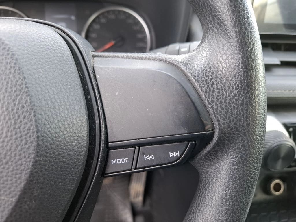 2024 Toyota RAV4 2.0 - Miniatura 4