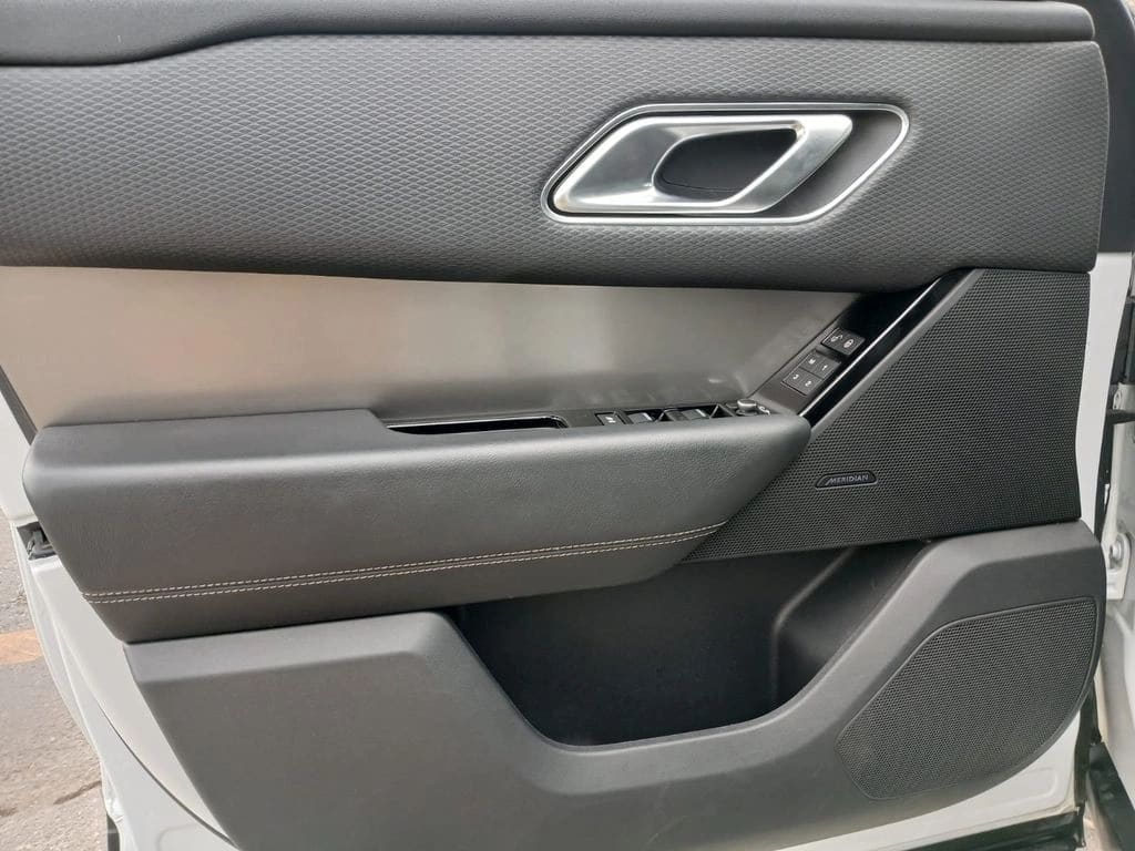 2019 Land Rover RANGE ROVER VELAR P - Miniatura 6