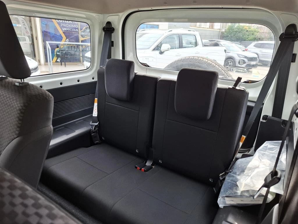 2025 SUZUKI JIMNY 1.5 - Miniatura 6