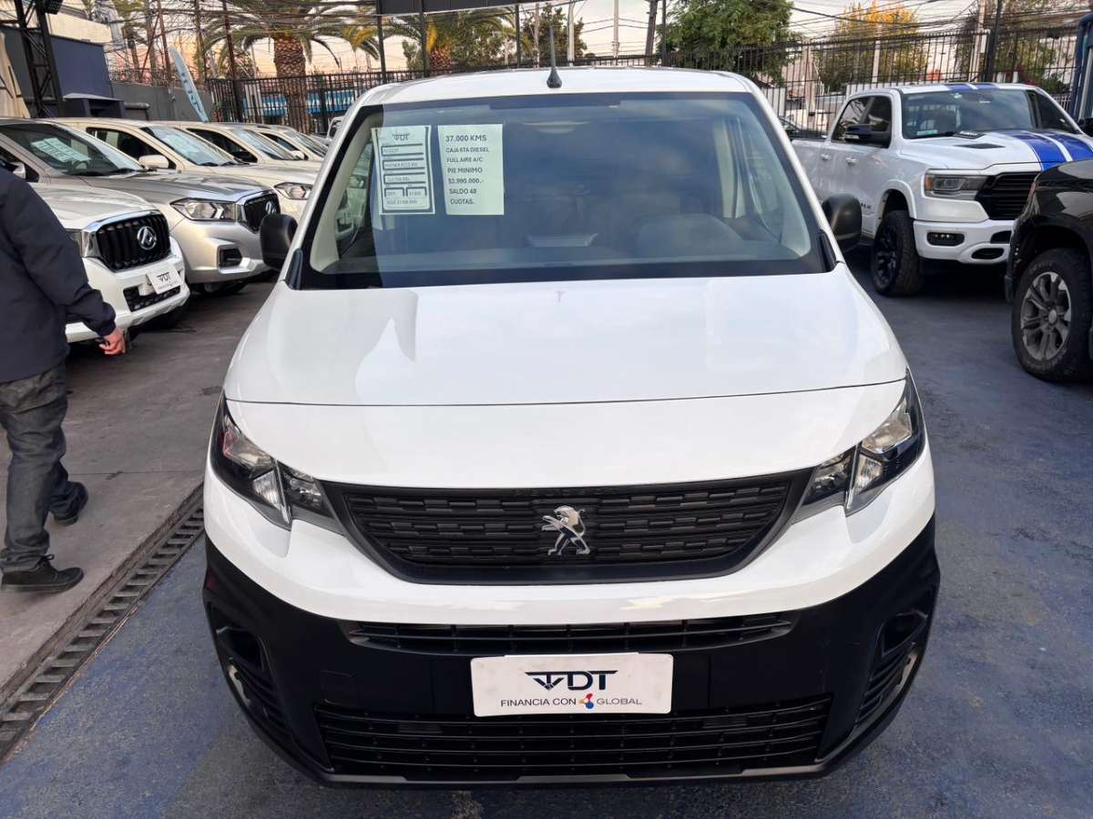 2023 Peugeot PARTNER L1 BLUE HDI 100 1.5 L1 Blanco - Miniatura 2