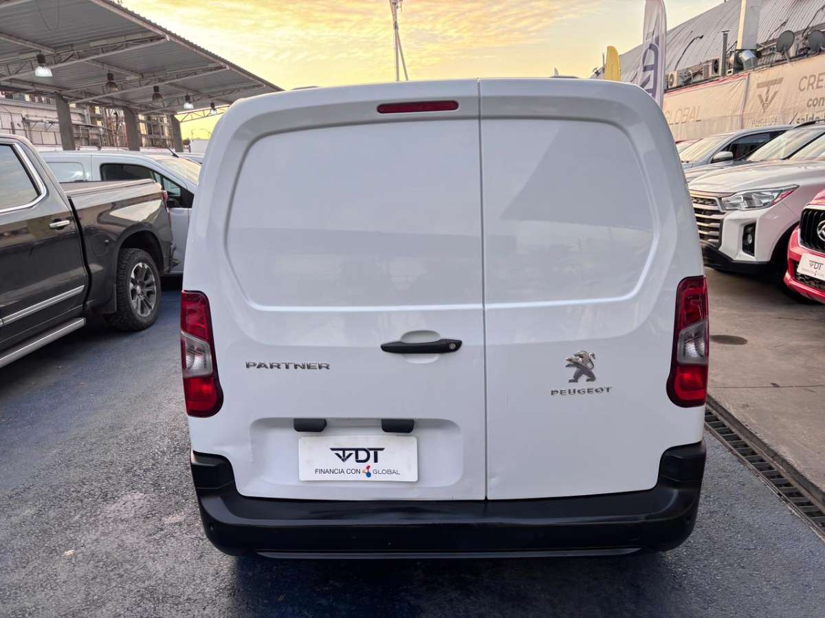 2023 Peugeot PARTNER L1 BLUE HDI 100 1.5 L1 Blanco - Miniatura 7