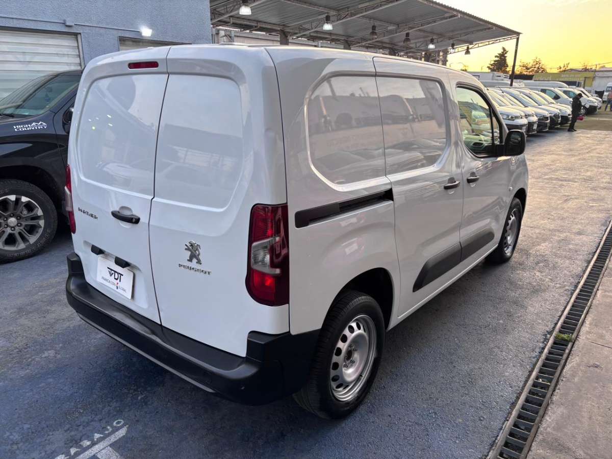 2023 Peugeot PARTNER L1 BLUE HDI 100 1.5 L1 Blanco - Miniatura 8
