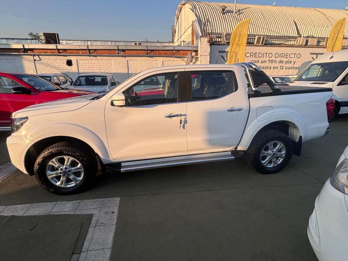 2023 Nissan NAVARA D CAB 2.3 D Blanco - Miniatura 5