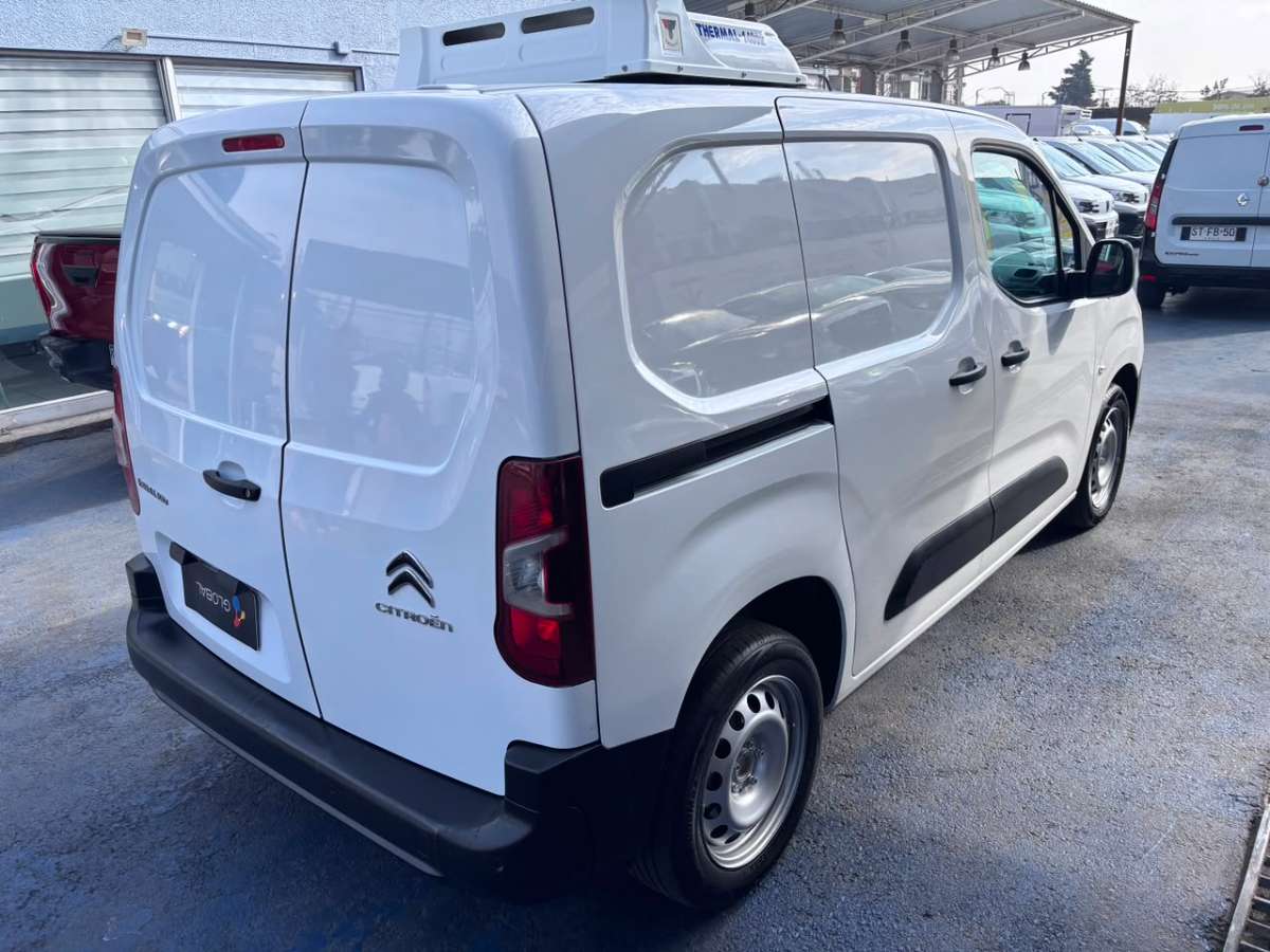 2022 Citroën BERLINGO K9 1.6 Blanco - Miniatura 8