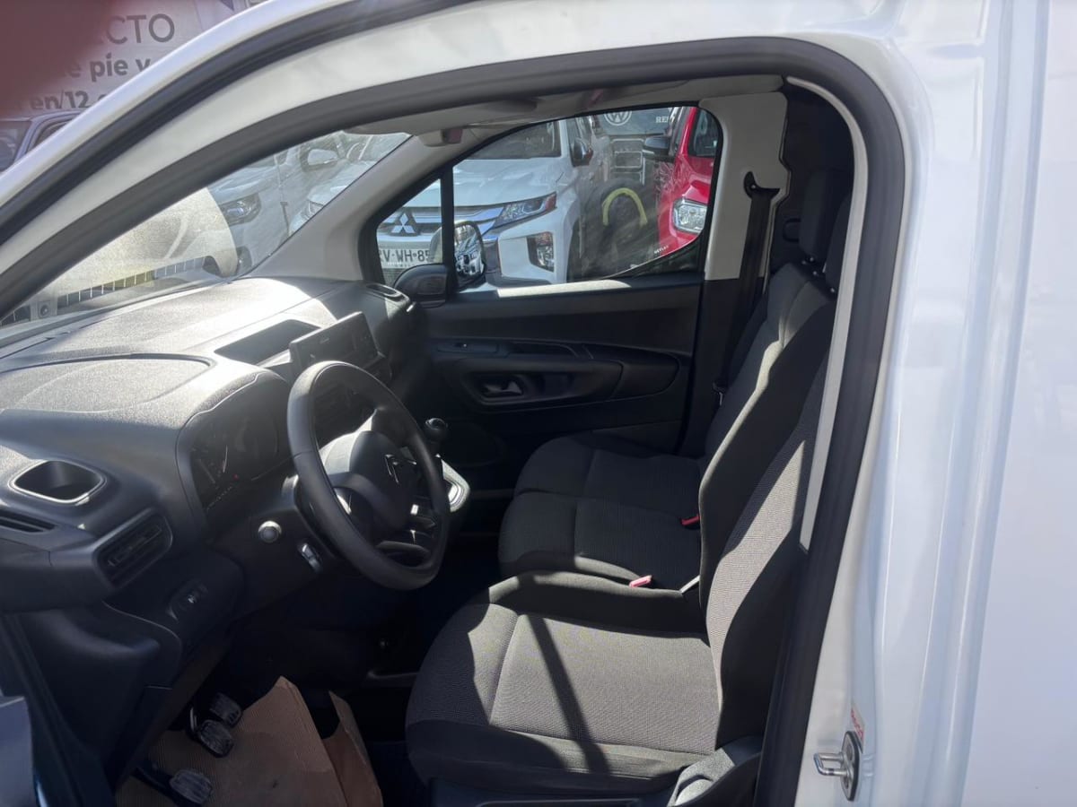 2022 Citroen Berlingo Blanco - Miniatura 10