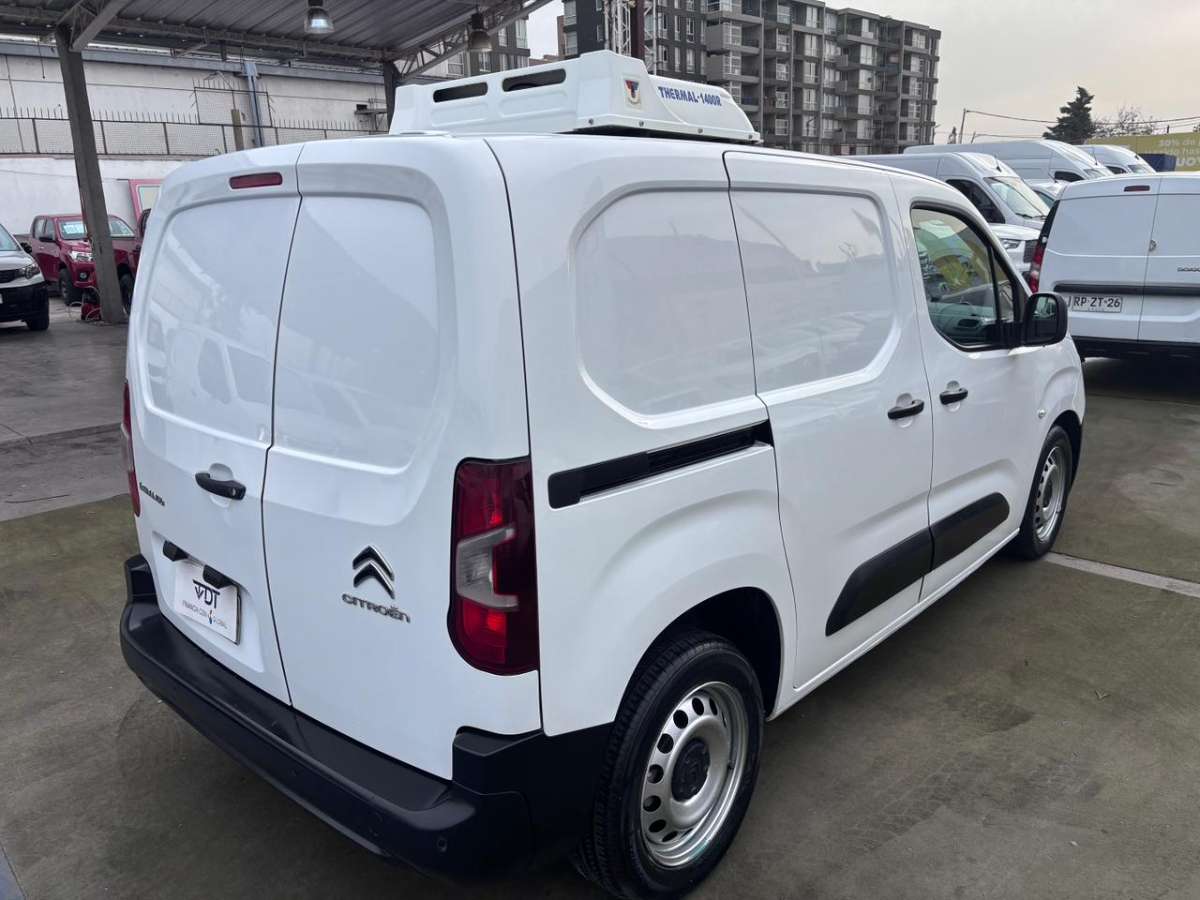 2022 Citroen BERLINGO K9 1.6 K9 Blanco - Miniatura 8