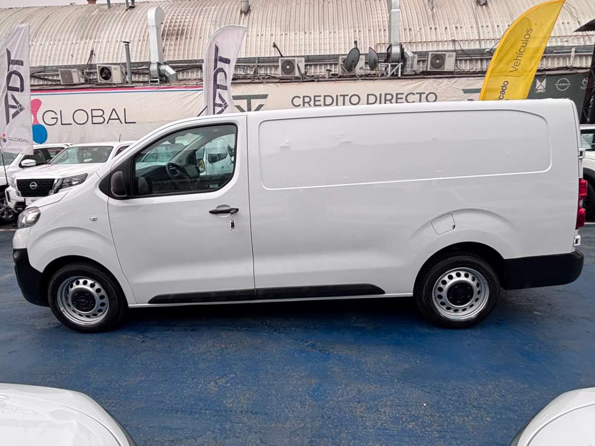 2024 Opel VIVARO HDI 145 2.0 Blanco - Miniatura 4