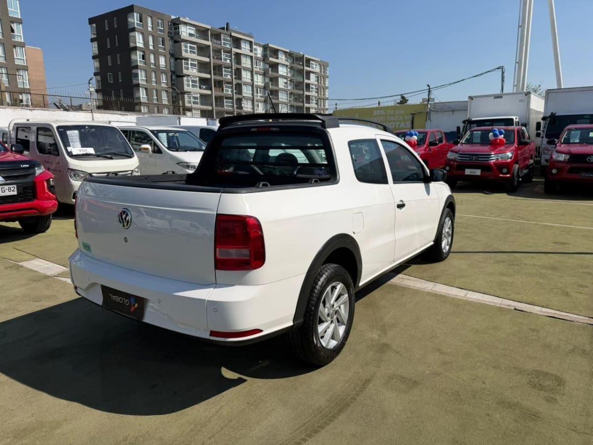 2022 Volkswagen Saveiro Blanco - Miniatura 8