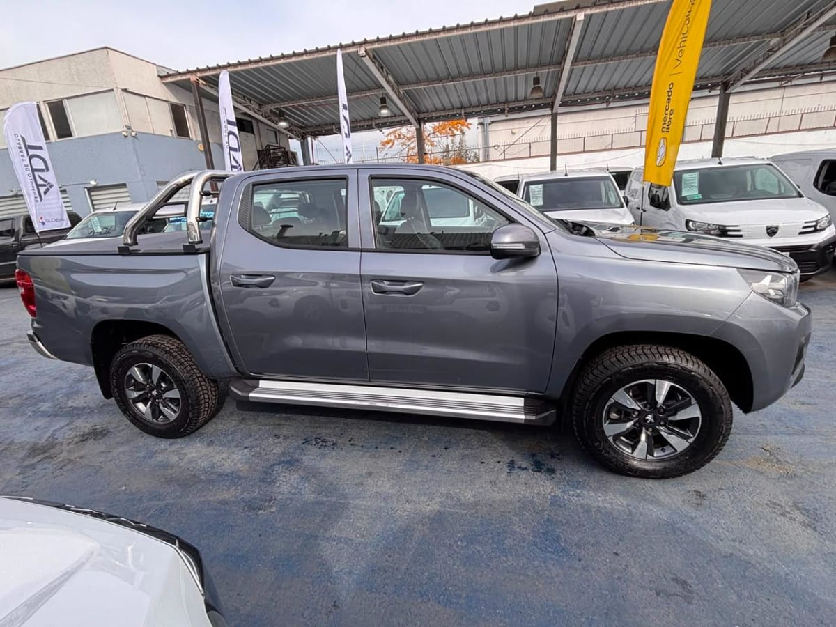 2023 Peugeot Landtrek Gris - Miniatura 5