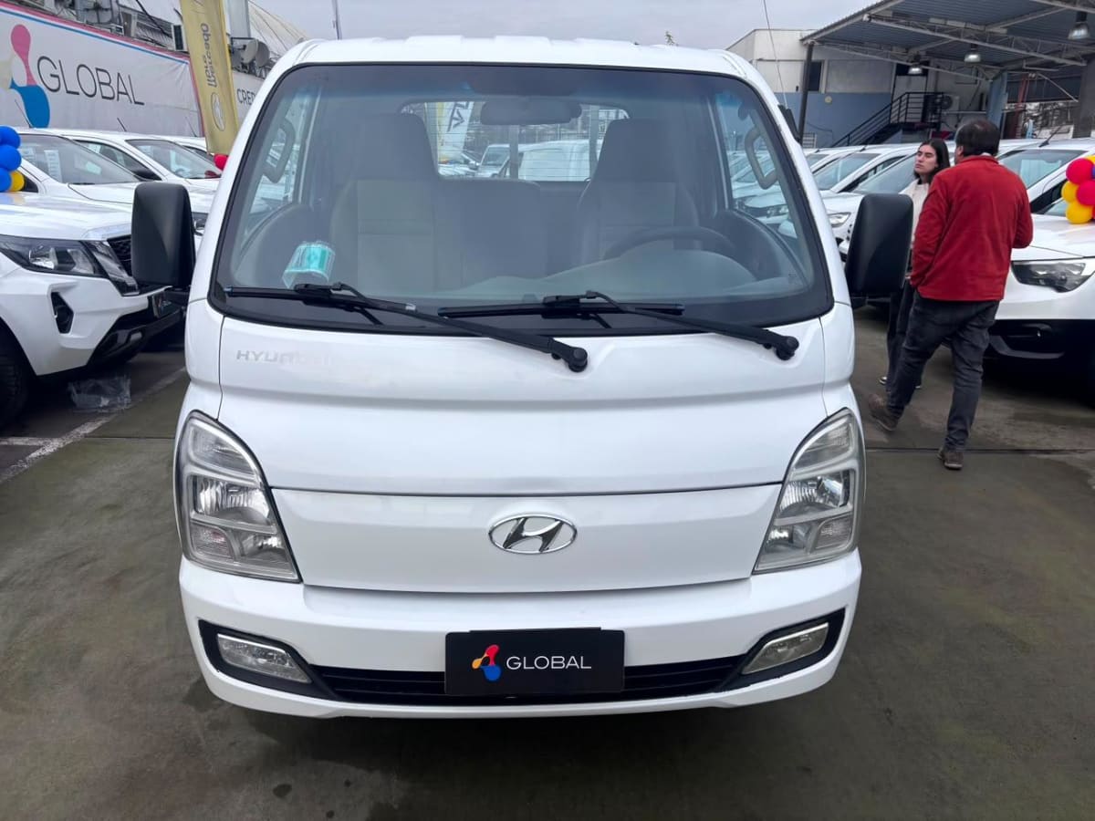 2022 Hyundai PORTER II HI SUPER DOHC 2.5 II Blanco - Miniatura 2