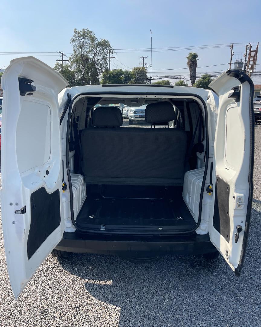 2022 Ram VAN 700 CITY 1.2 Blanco - Miniatura 5