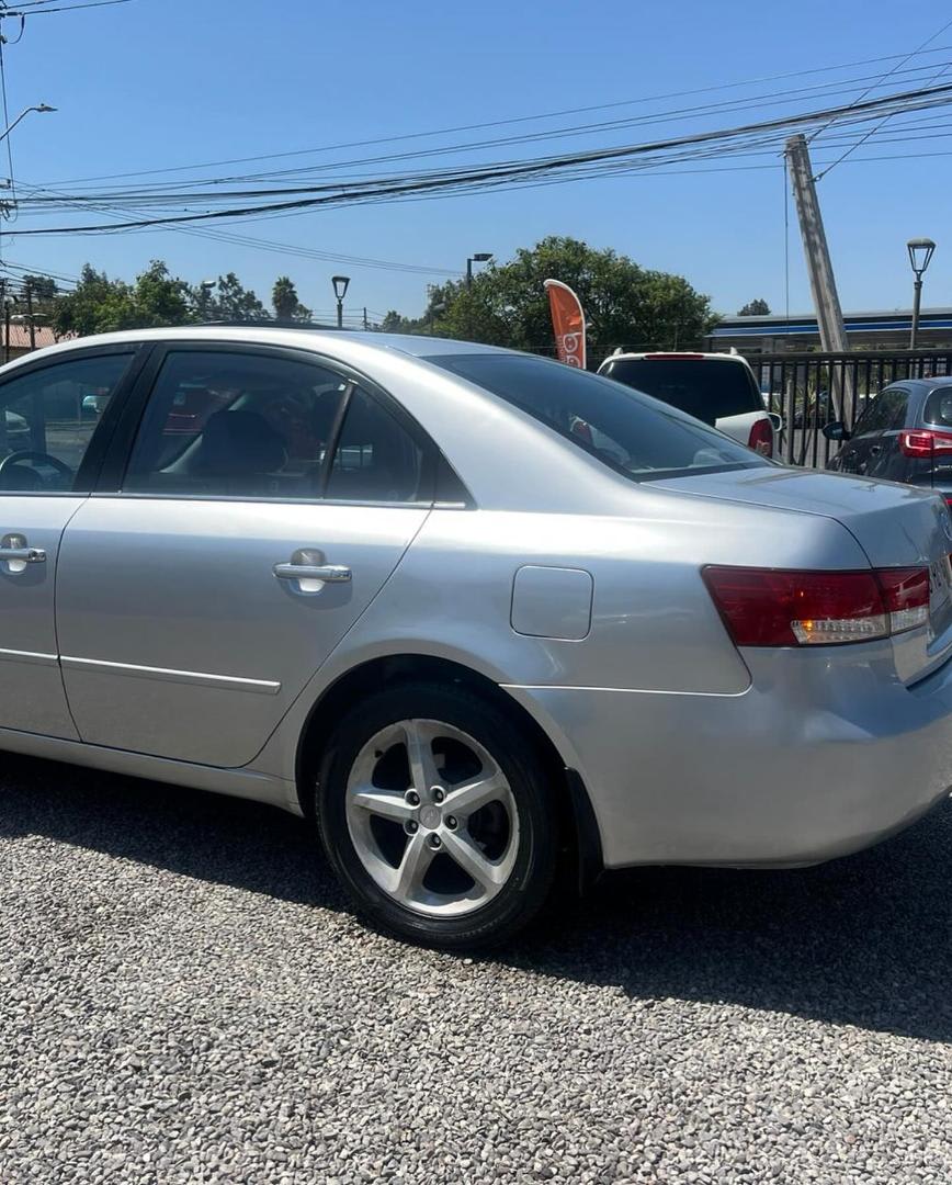 2008 Hyundai SONATA GLS Plata - Miniatura 3