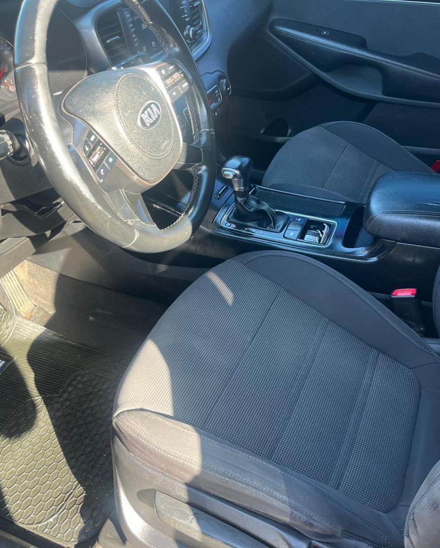 2018 KIA Sorento LX Negro - Miniatura 3