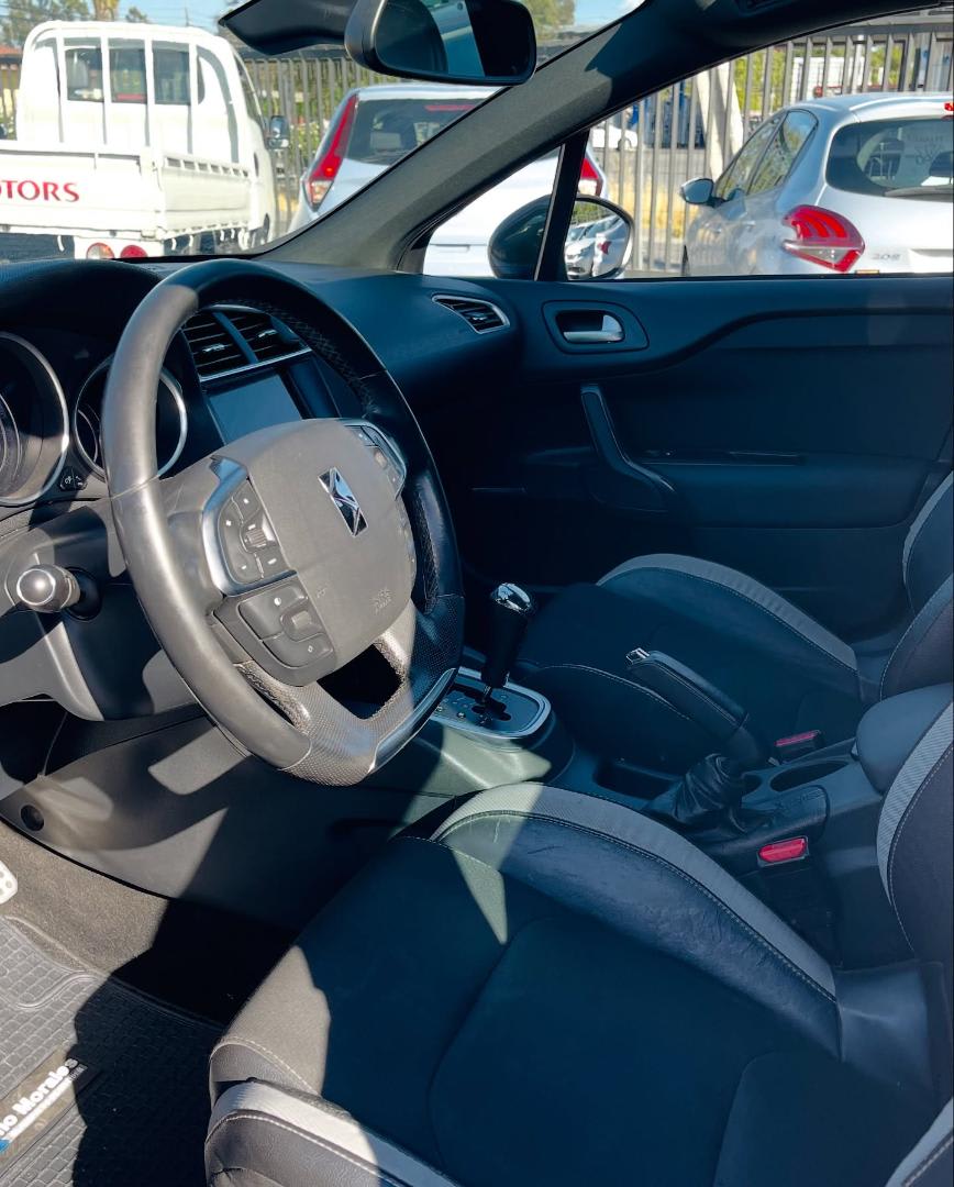 2014 Citroën Ds4 Sport Café - Miniatura 5