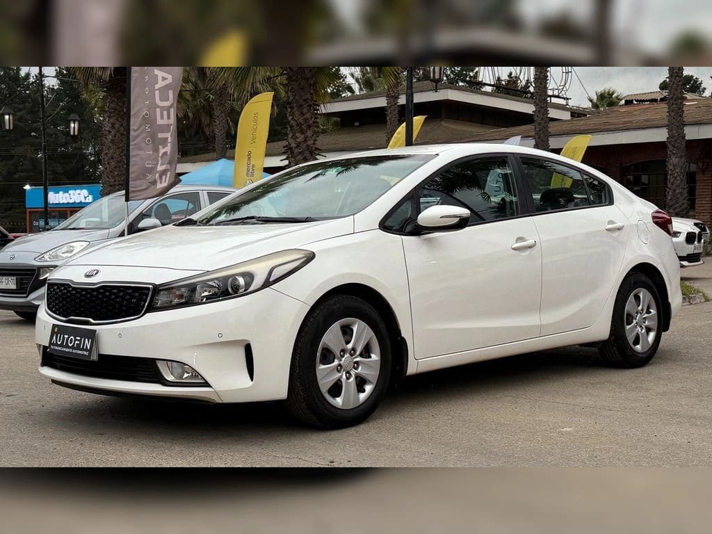2017 Kia CERATO 1.6 - Imagen 1