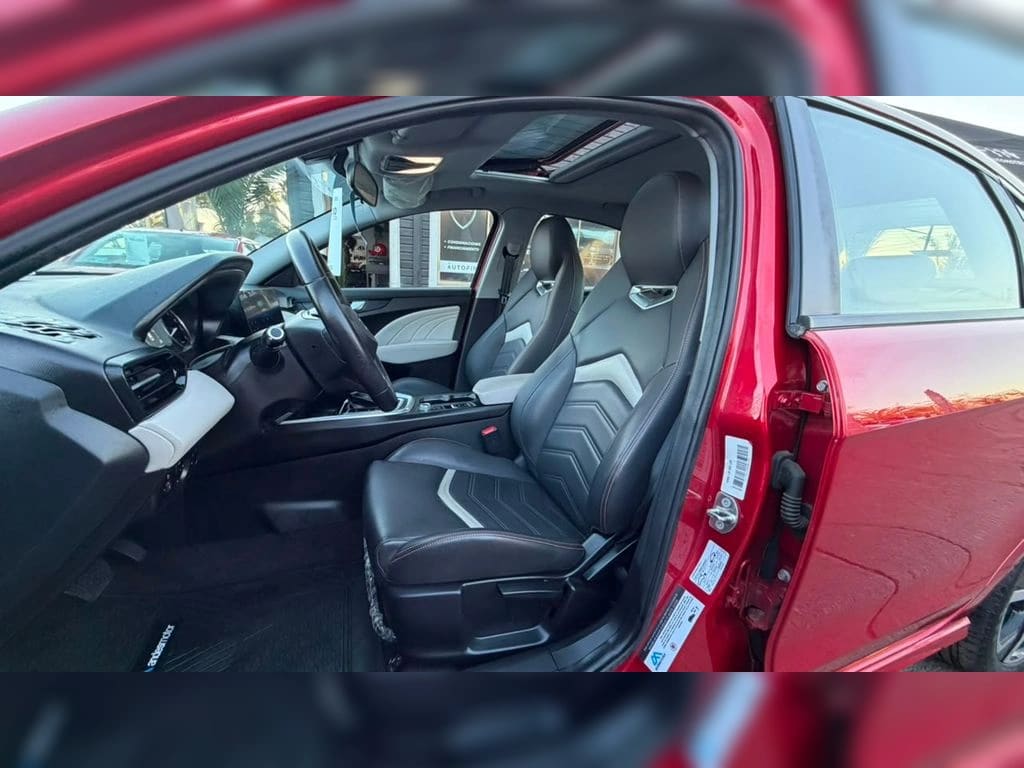 2025 KAIYI KYE 5 1.5T - Miniatura 9