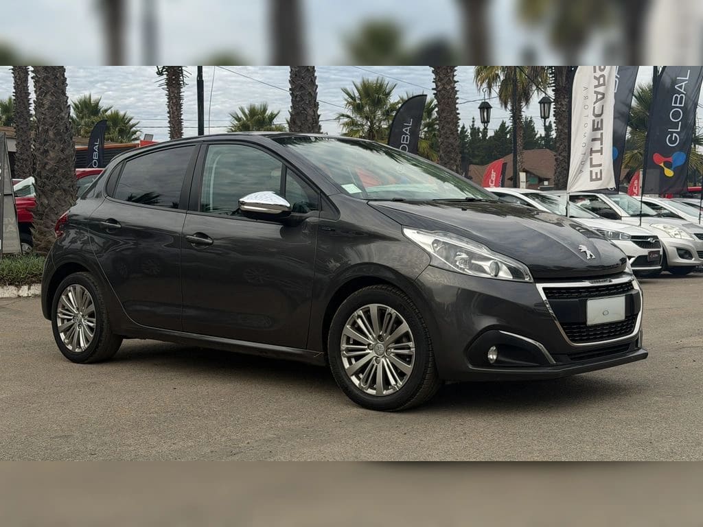 2020 Peugeot 208 1.2 - Miniatura 9