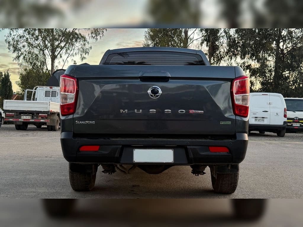 2021 SSANGYONG MUSSO 4x2 - Miniatura 6