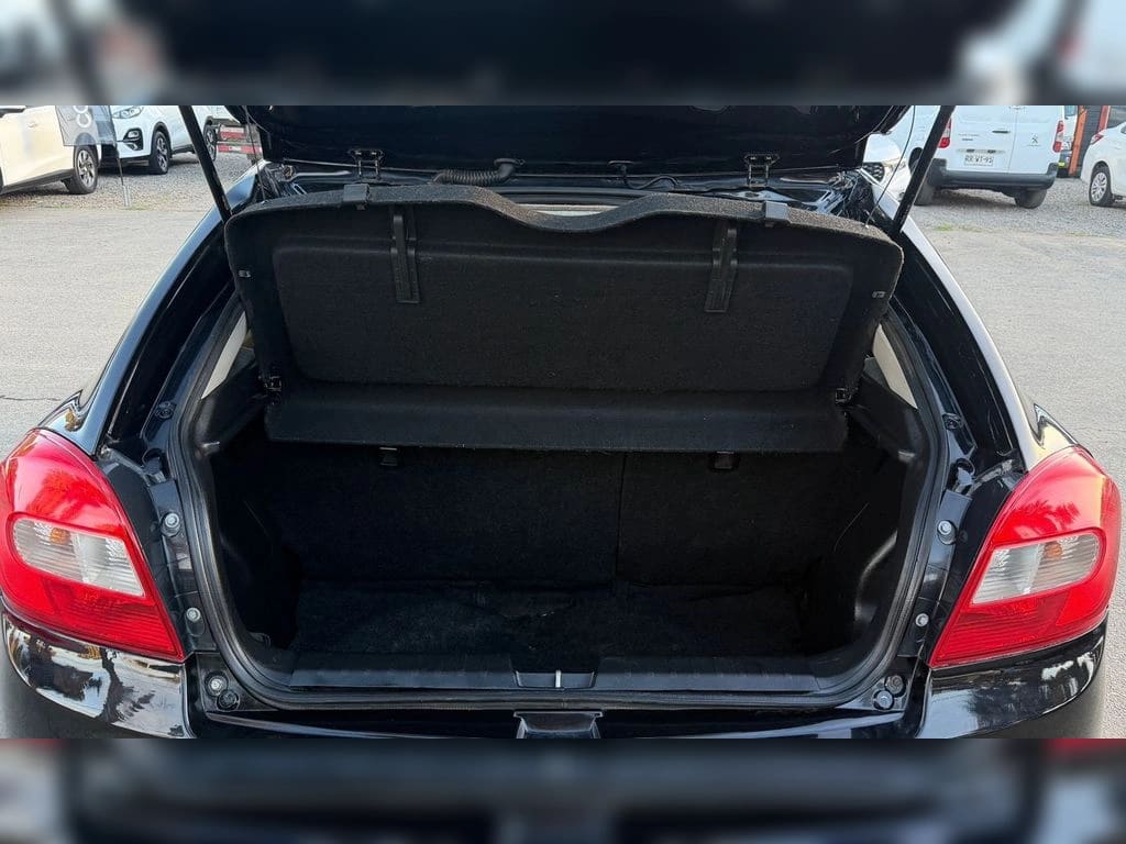 2021 Suzuki BALENO GLS - Miniatura 10