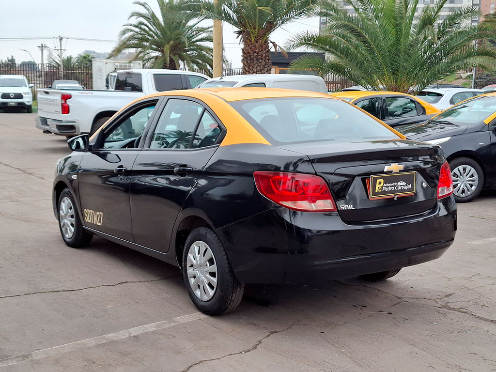 2022 Chevrolet SAIL 1.5 - Miniatura 2