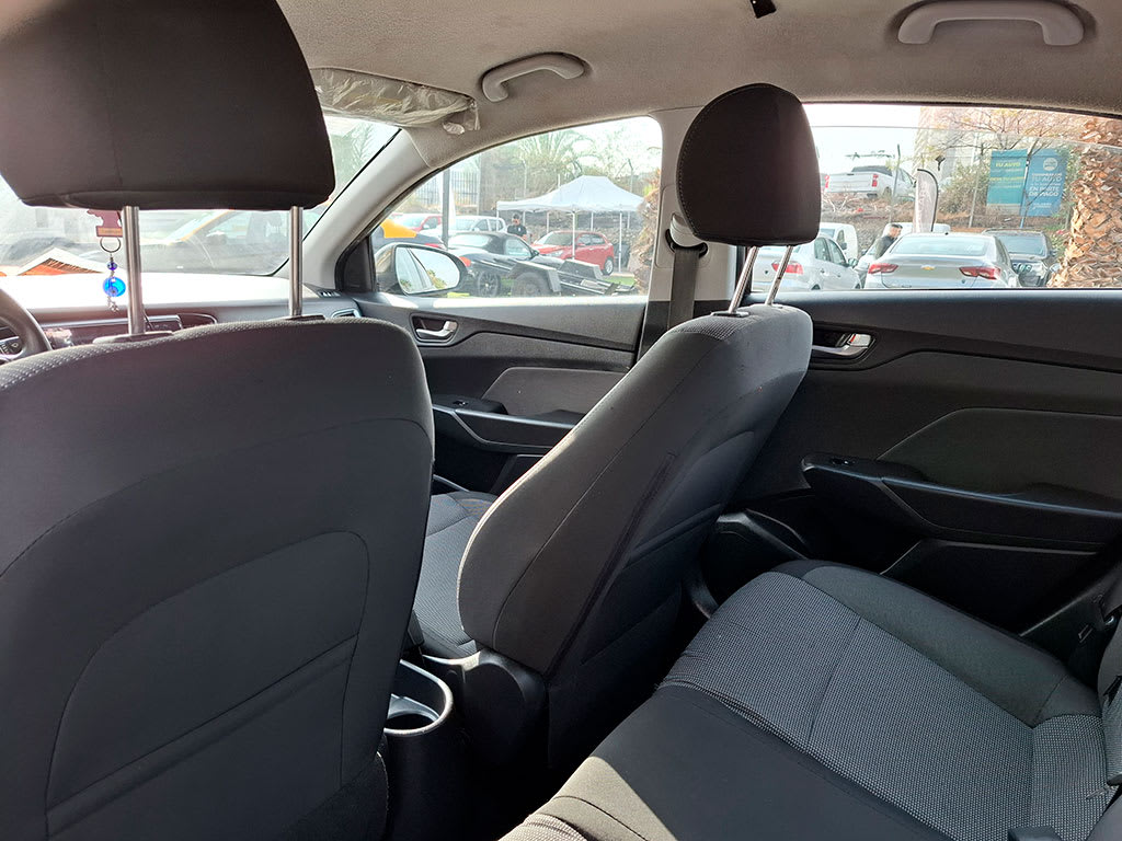 2022 Hyundai ACCENT 1.4 - Miniatura 3