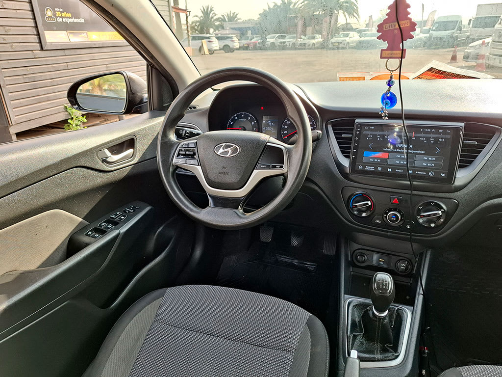 2022 Hyundai ACCENT 1.4 - Miniatura 4