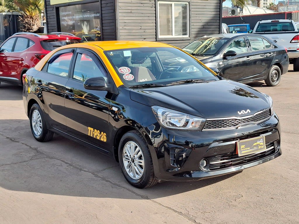 2025 Kia SOLUTO 1.4 - Miniatura 3