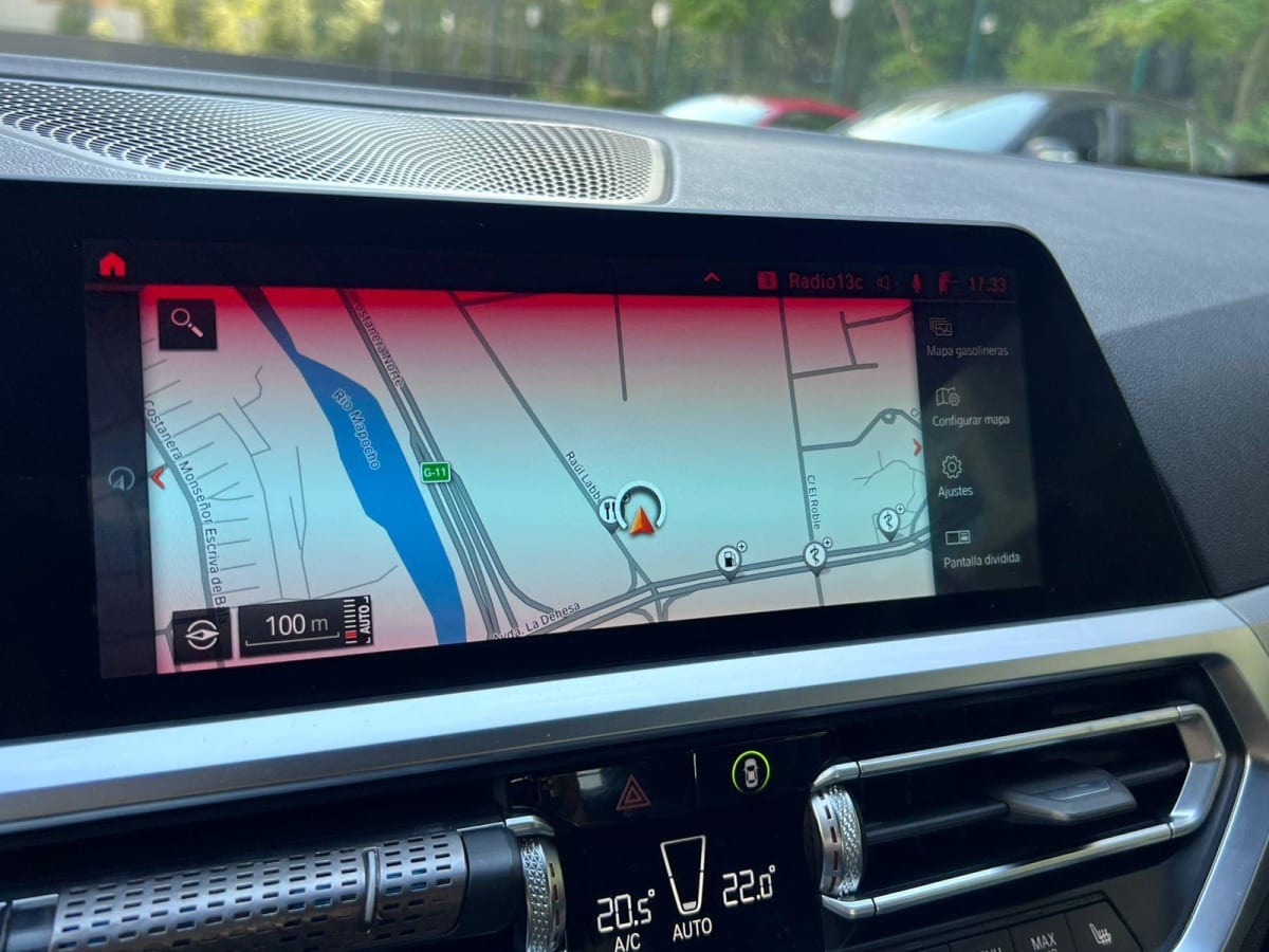 2022 BMW 420 CABRIO Gris - Miniatura 10