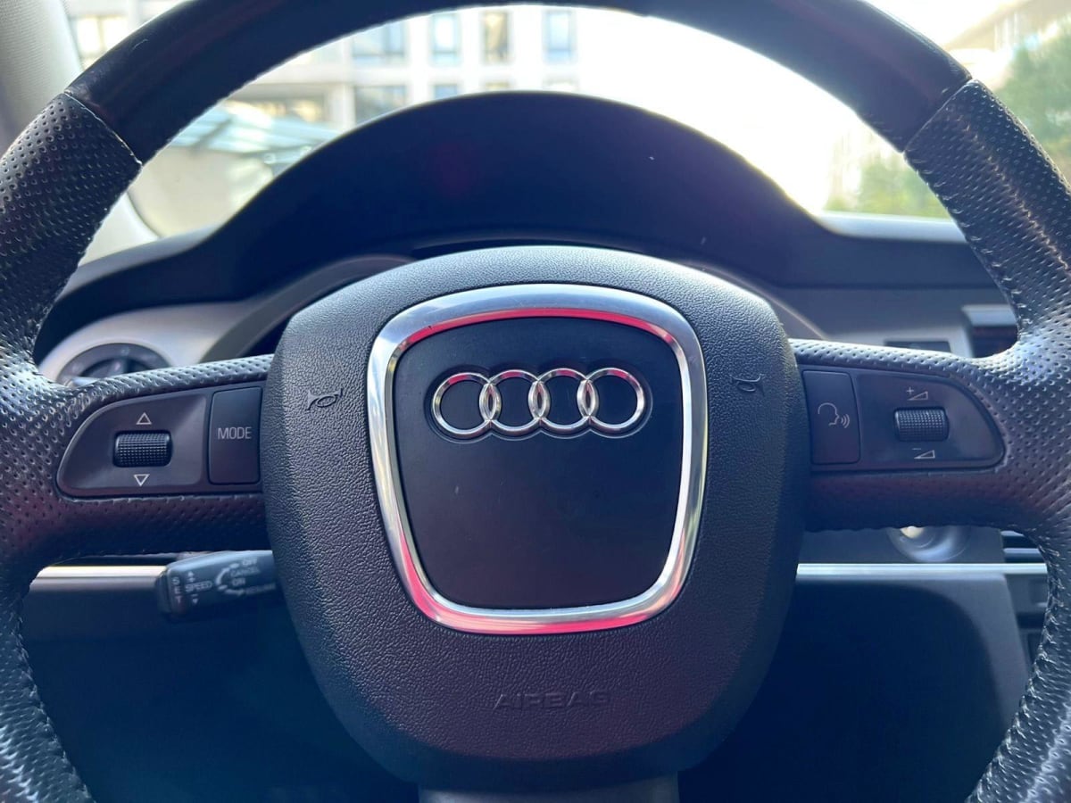 2009 Audi A6 2.8 Gris - Miniatura 2
