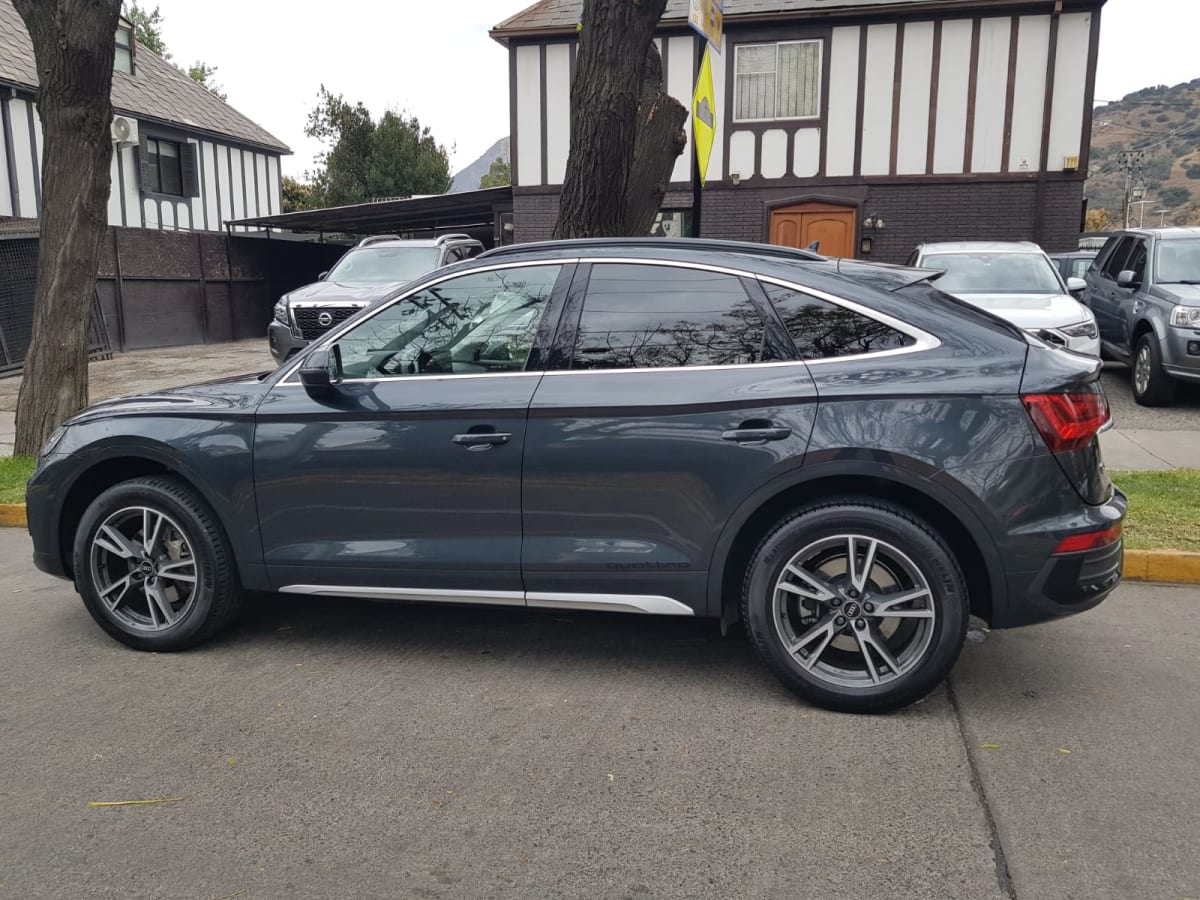 2023 Audi Q5 45 - Miniatura 3