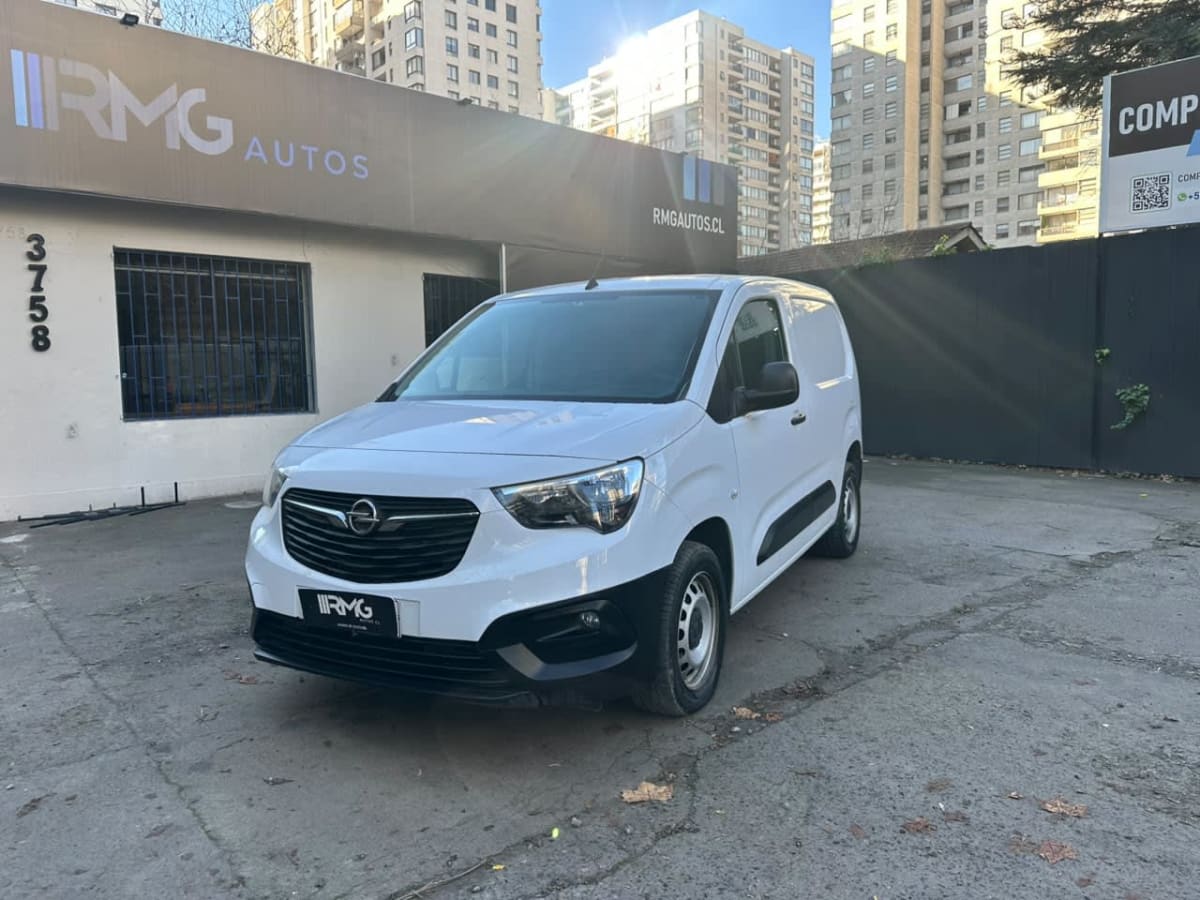 2024 OPEL COMBO 1.5 - Imagen 1