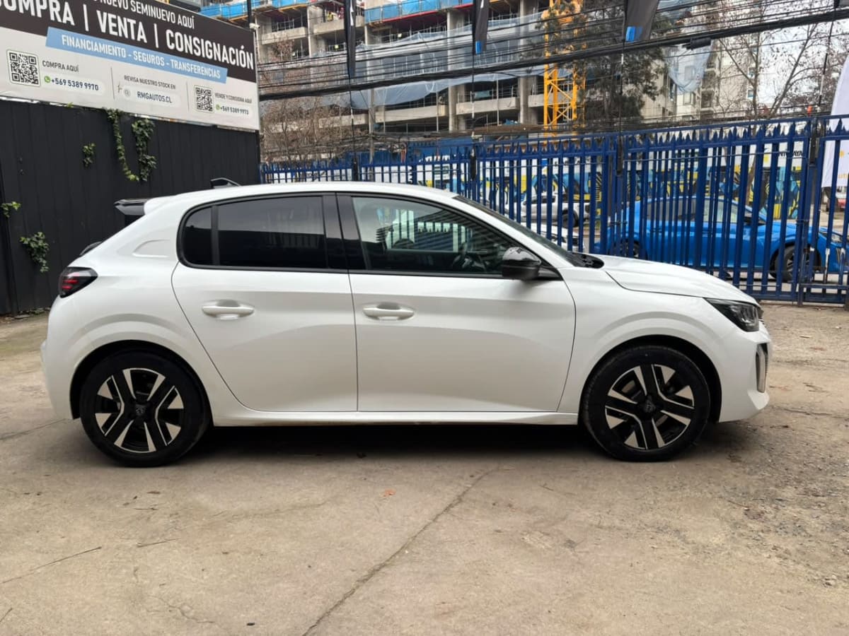 2025 Peugeot 208 MCA - Miniatura 4