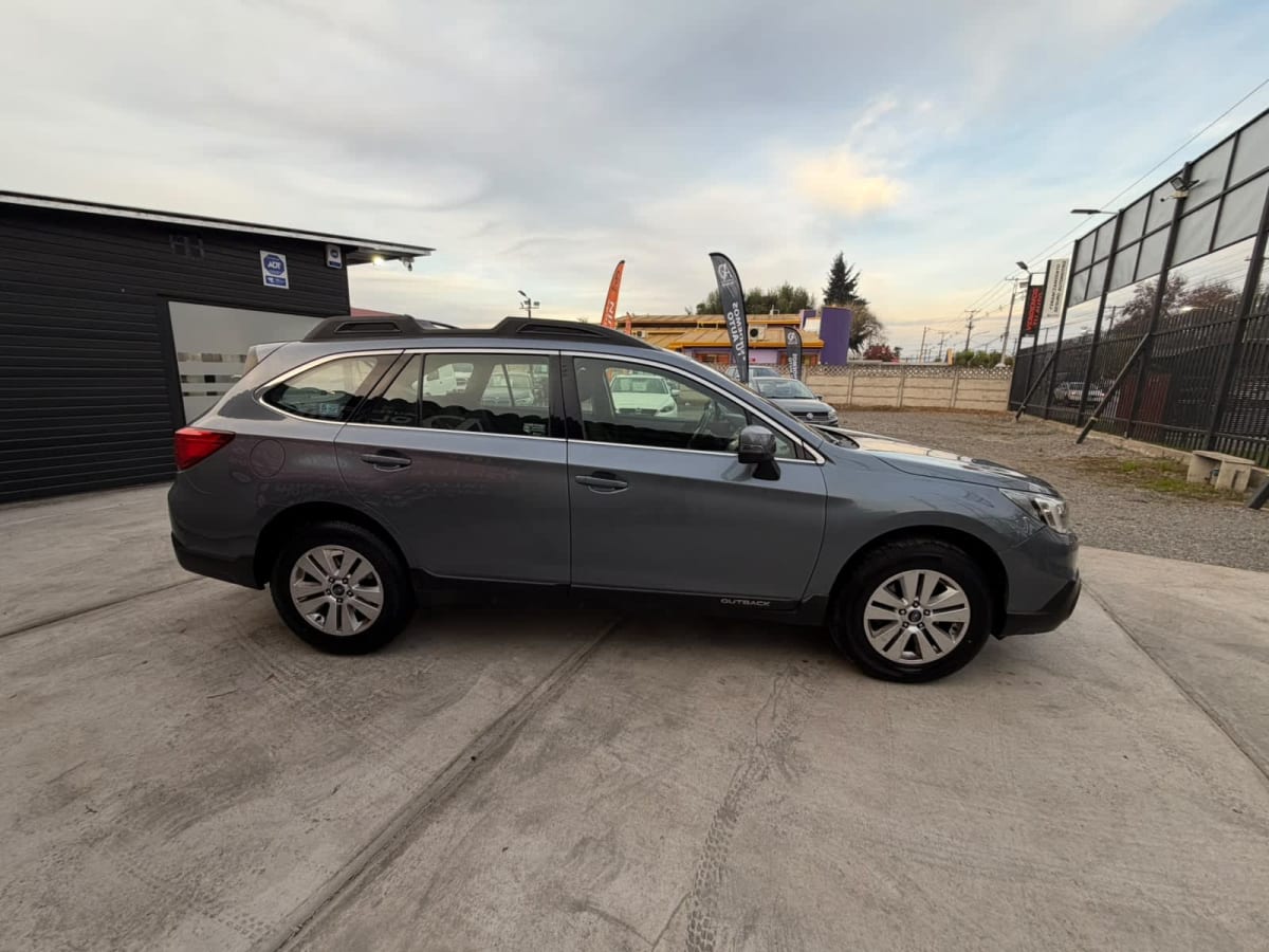 2015 Subaru NEW OUTBACK 2,5 AT Gris - Miniatura 8