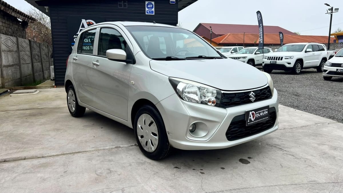2020 Suzuki CELERIO GLX 1.0 AC HB CELERIO Plata - Imagen 1