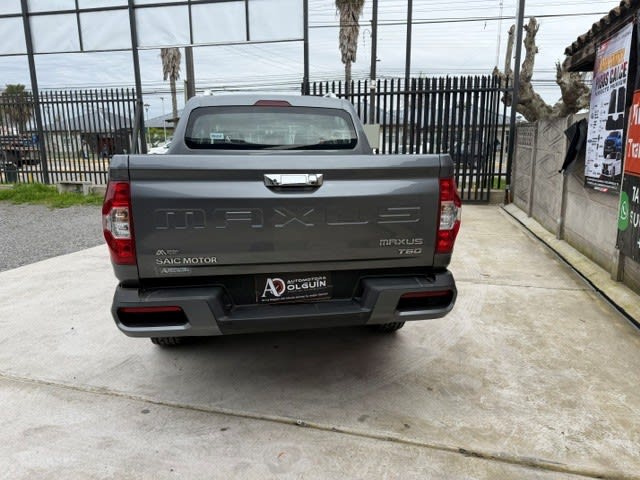 2023 Maxus T60 DCAB 4X4 2.0 DIESEL Gris - Miniatura 6