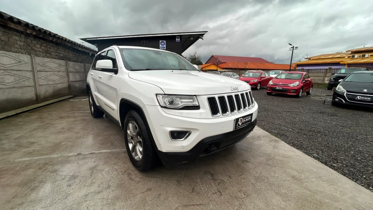 2015 Jeep GRAND CHEROKEE LAREDO 3,6 4X4 AUT Blanco - Imagen 1
