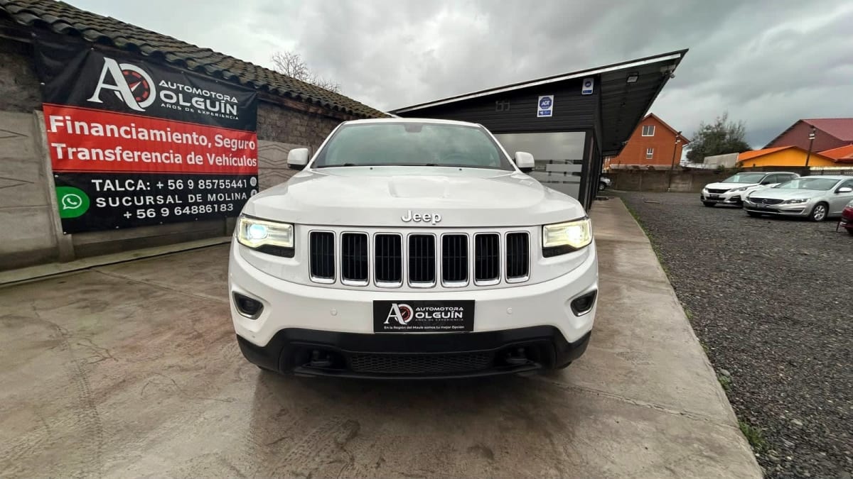 2015 Jeep GRAND CHEROKEE LAREDO 3,6 4X4 AUT Blanco - Miniatura 2