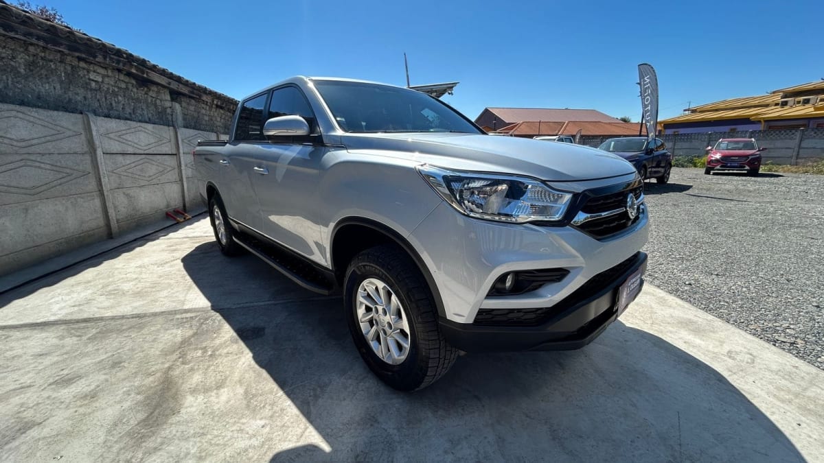 2021 SsangYong 1.5 GRAND Plata - Imagen 1