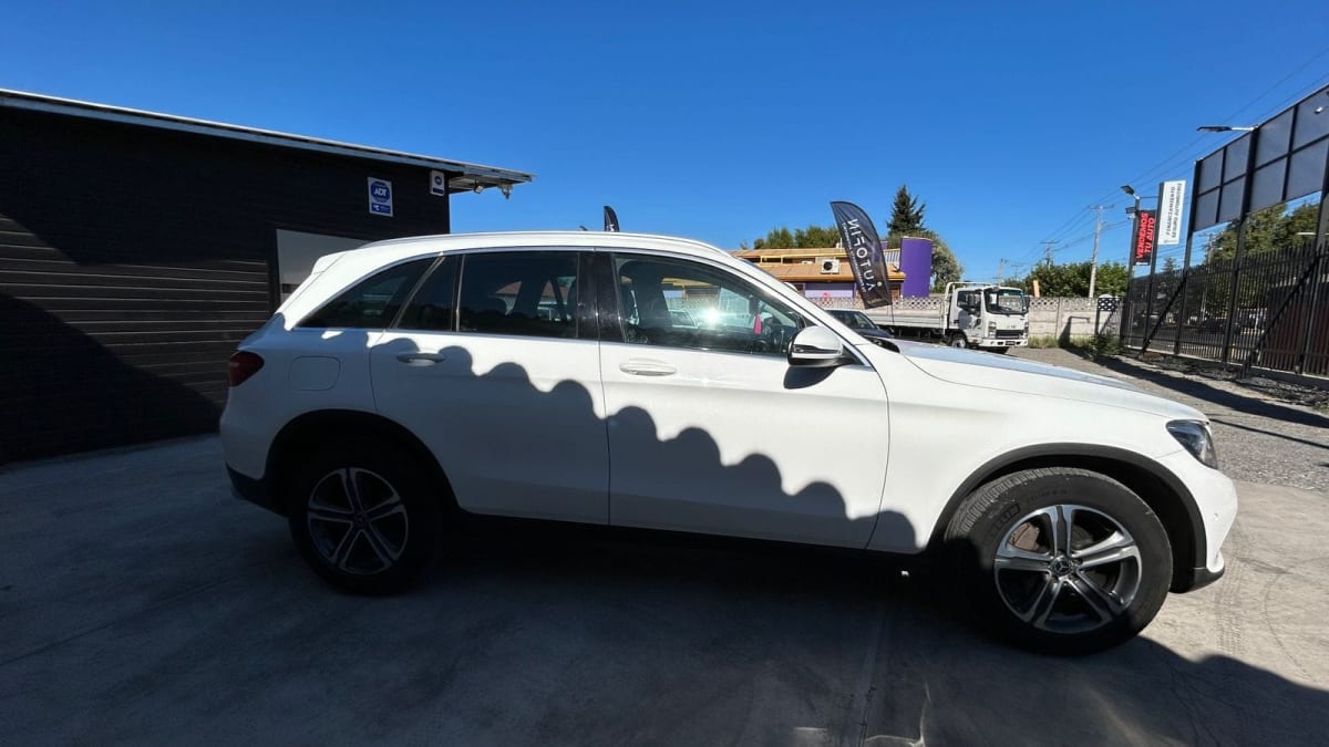 2019 Mercedes-Benz GLC 220D GLC Blanco - Miniatura 6