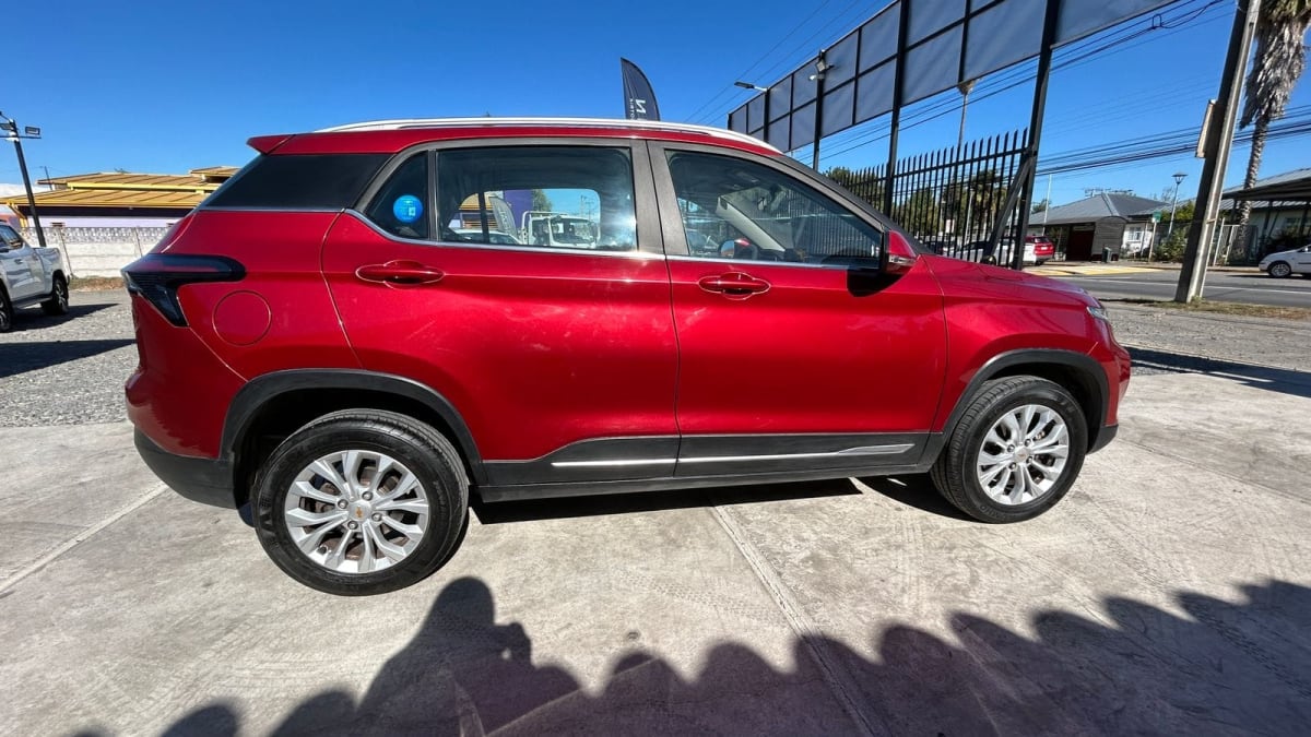 2022 Chevrolet GROOVE 1.5 MT Rojo - Miniatura 4