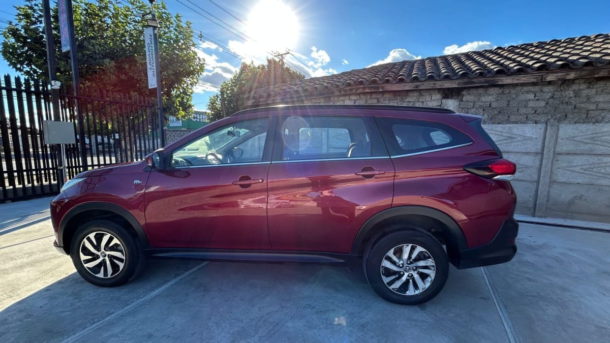 2021 Toyota RUSH XLI 1,5 MT Rojo - Miniatura 6