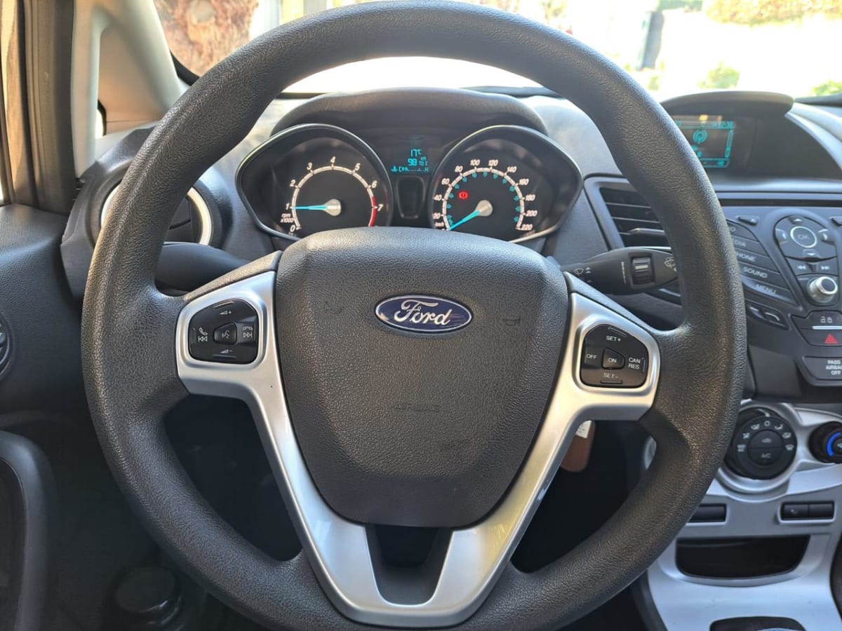 2018 Ford FIESTA - Miniatura 9