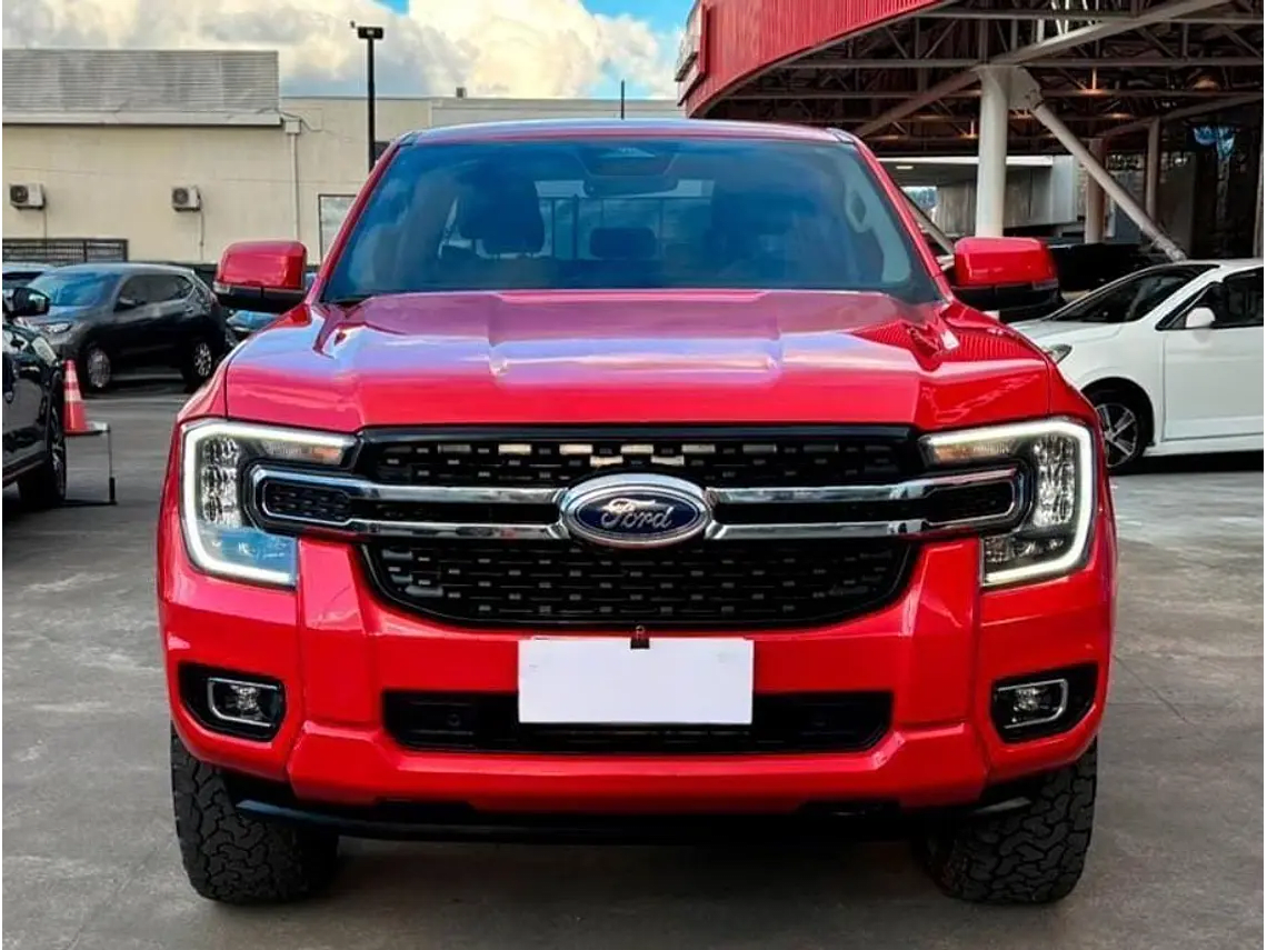 2025 Ford RANGER XLT Rojo - Miniatura 4