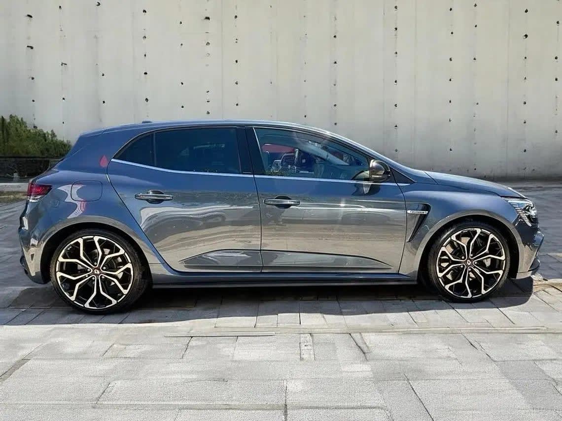 2023 Renault MEGANE RS - Miniatura 4
