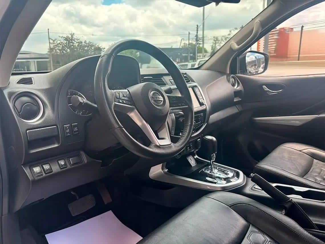 2022 Nissan NAVARA DCAB Blanco - Miniatura 8
