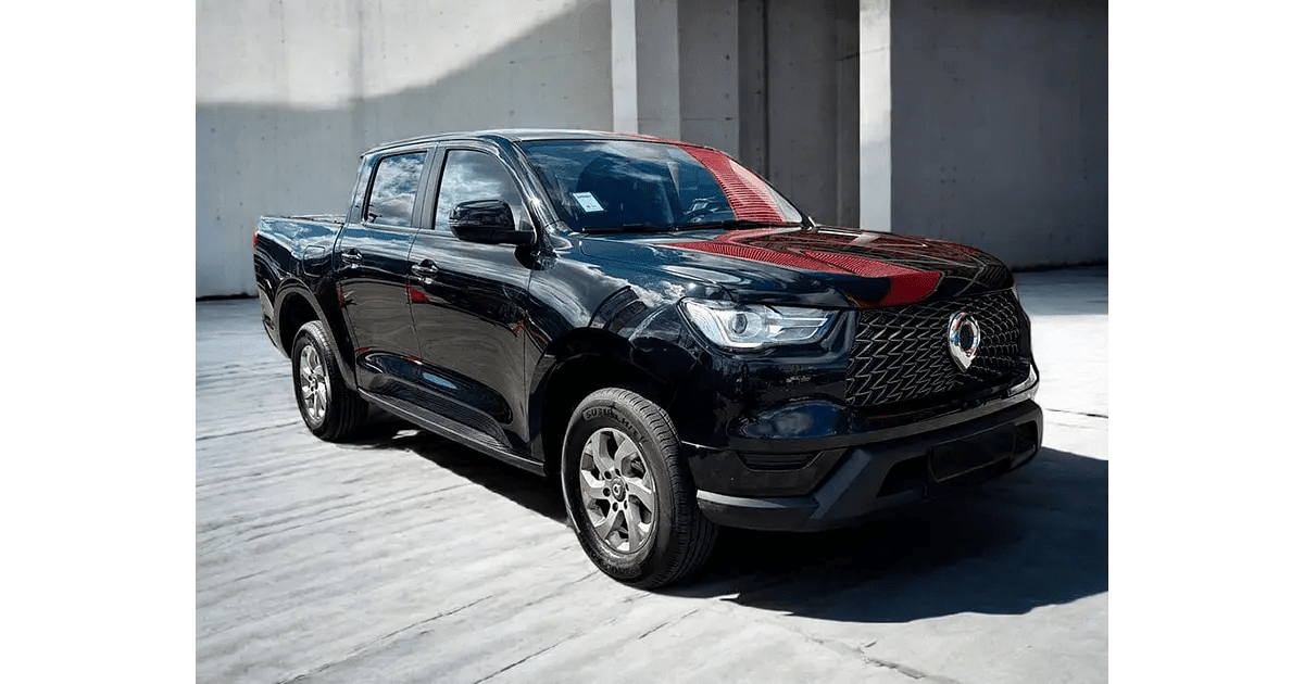 2025 Great Wall POER ELITE Negro - Imagen 1